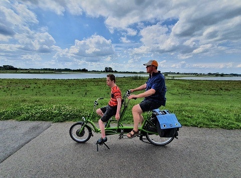 Kivo Kind Eltern Tandem von Raam Boers Familie