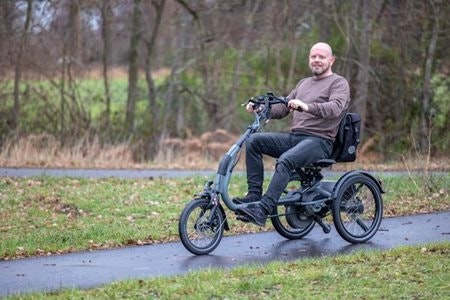 Anti-kipp-Rader am Van Raam Easy Rider Compact Sesseldreirad Sicherheitsmassnahmen