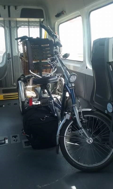 Van Raam driewieler Easy Rider in busje