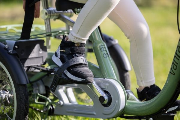 Option pédale d'équilibre avec sangle de cou-de-pied pour vélo adapté Van Raam