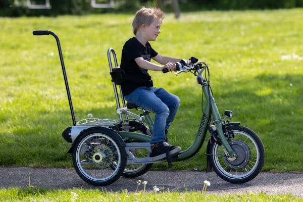 Mini tricycle pour enfants avec barre de poussée de Van Raam