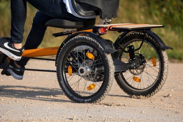 Option pneus crantés Van Raam pour le tricycle Easy Rider