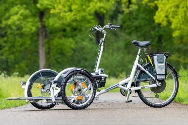 Reinforced frame of Van Raam VeloPlus wheelchair transport bike