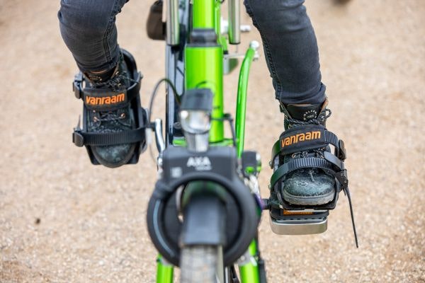 Option Fixation pour les pieds sur le tandem Van Raam Kivo Plus