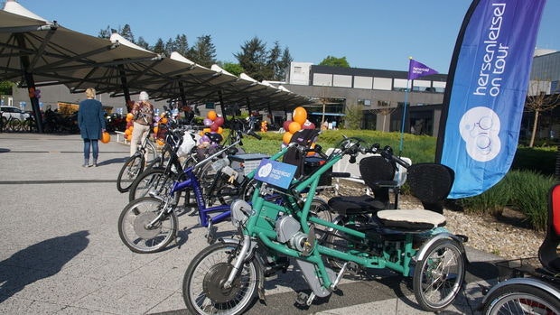 Parallel Tandems und Dreirader Van Raam Fahrradtour