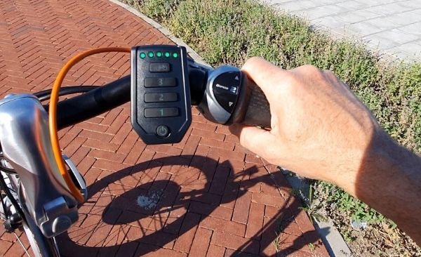 Display Elektrische driewieler fiets met extra lage instap Van Raam Maxi Comfort