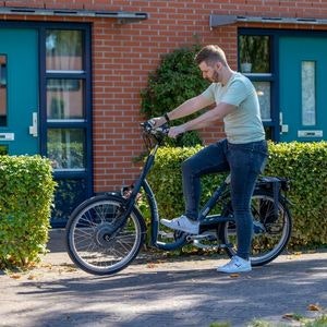 Mens low step bike Balance by Van Raam