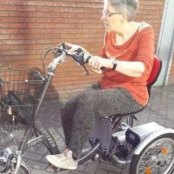 Benutzererfahrung Elektromobil-Dreirad Easy Go - Natascha van Leeuwen
