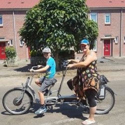 Benutzererfahrung zweiradtandem Twinny - Danielle Felling Claesen Benutzererfahrung zweiradtandem Twinny - Danielle Felling Claesen