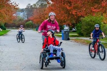 Kundenerfahrung OPair Elektro-Rollstuhlfahrrad Familie Ford