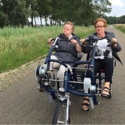 Benutzererfahrung Duo Fahrrad Fun2Go - Petra Hazebroek Benutzererfahrung Duo Fahrrad Fun2Go - Petra Hazebroek