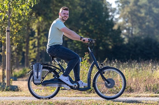 Van Raam Balance Sicheres Fahrrad fuer aeltere Menschen