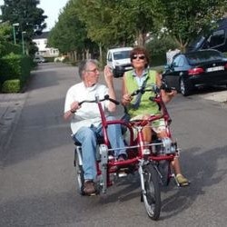 User experience side-by-side tandem Fun2Go - Ankie Terheggen User experience side-by-side tandem Fun2Go - Ankie Terheggen