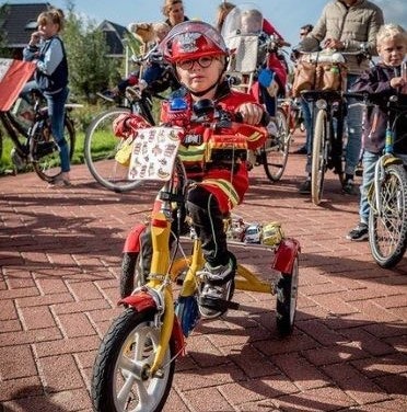 Expérience utilisateur tricycle pour les enfantes Husky Van Raam
