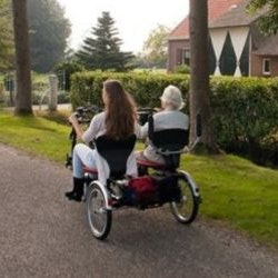 Customer experience side-by-side tandem Fun2Go - Jetske Customer experience side-by-side tandem Fun2Go - Jetske