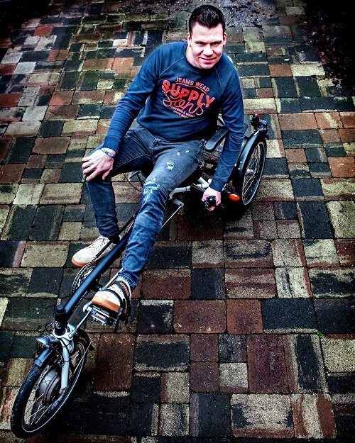 Jelle van Gorkum op Easy Sportligfiets van Van Raam