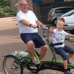 Benutzererfahrung Kind Eltern Dreiradtandem Kivo Plus - Antoinette Krol Benutzererfahrung Kind Eltern Dreiradtandem Kivo Plus - Antoinette Krol