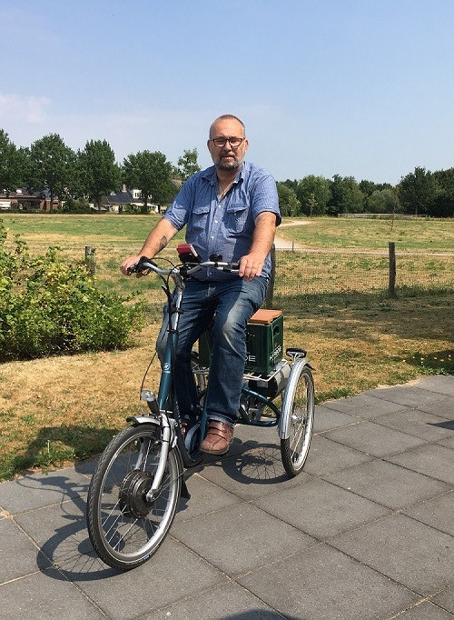 jan van t veld avec maxi tricycle pour les adultes