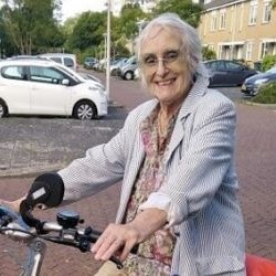 Customer experience Maxi adult tricycle - Petronella Beerman Customer experience Maxi adult tricycle - Petronella Beerman