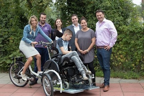 Rolstoelfiets voor Orthopedagogisch centrum Rolstoelfiets voor Orthopedagogisch centrum