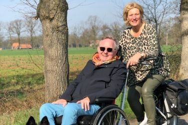 Customer experience wheelchair transport bike VeloPlus Van Raam Toon Lepoutre and Joyce Leeftink