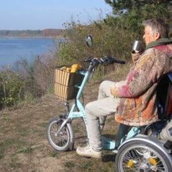 Gebruikerservaring scootmobielfiets Easy Go Van Raam Ankie van den Bosch Gebruikerservaring scootmobielfiets Easy Go Van Raam Ankie van den Bosch