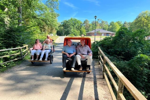 Van Raam Chat elektrische riksja fiets klantervaring Wohlenbüttel