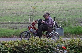 Martien tandem fiets naast elkaar Van Raam