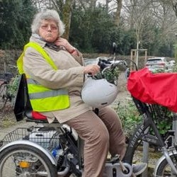 Kundenerfahrung Easy Go Elektromobil Rad - Margit Schneider