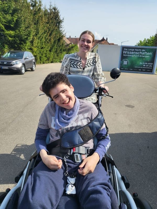 Kundenerfahrung VeloPlus Rollstuhlräder Van Raam Stefanie Robinson