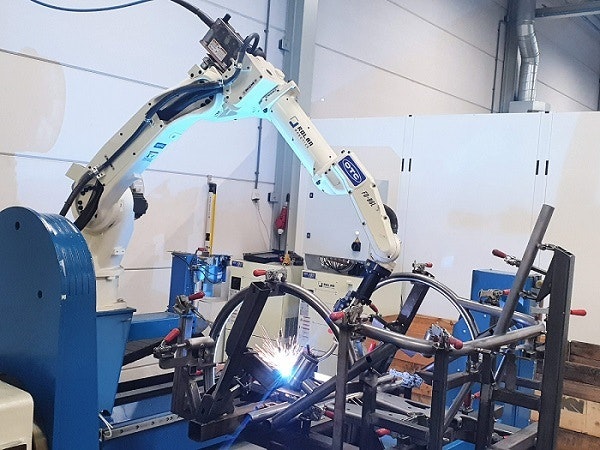 van raam bike factory robot welding with welding arm