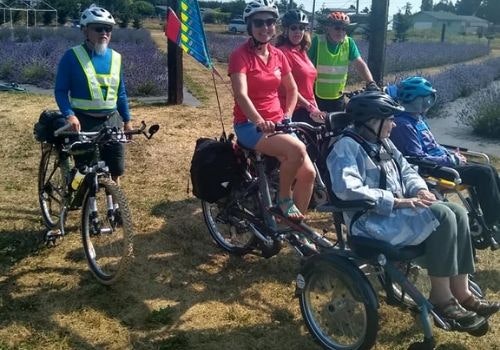 Van Raam OPair Rollstuhl-Fahrrad bei Sequim Wheelers