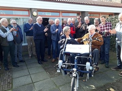 Wohnzentrum in putten bekommen ein demo fahrrad parallel tandem Van Raam