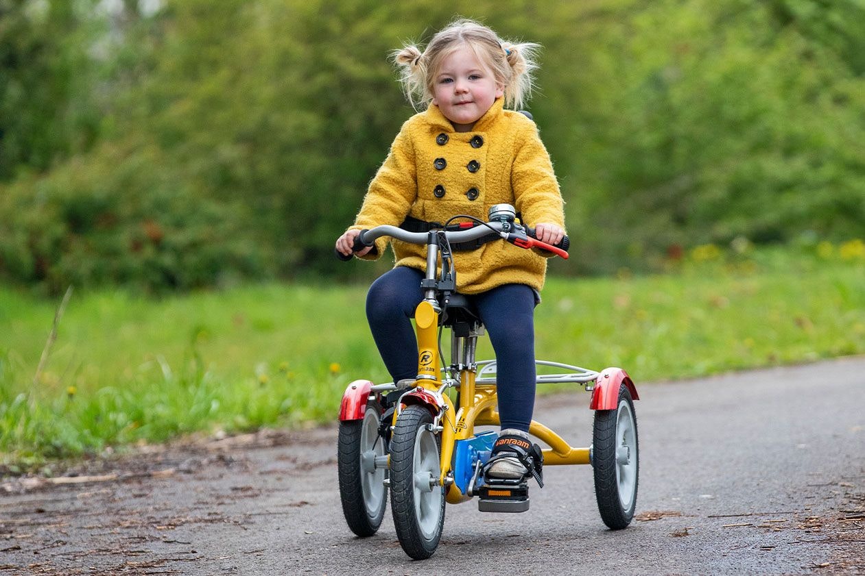 Unique riding characteristics of the Husky children’s trike Van Raam belt