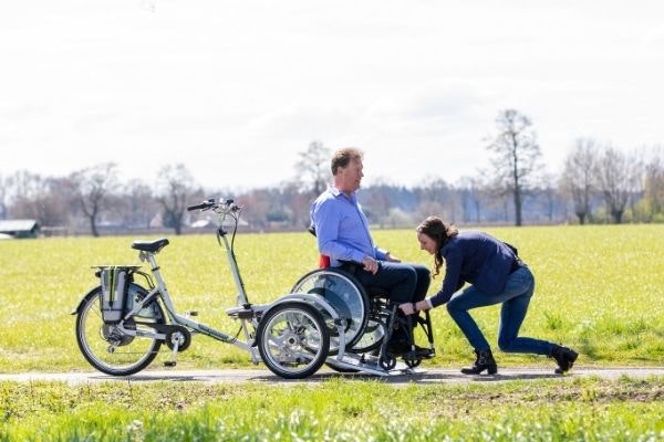 Unique characteristics of the wheelchair bikes Van Raam VeloPlus