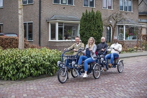 Caractéristiques de conduite uniques de la remorque pour vélo tandem FunTrain de Van Raam