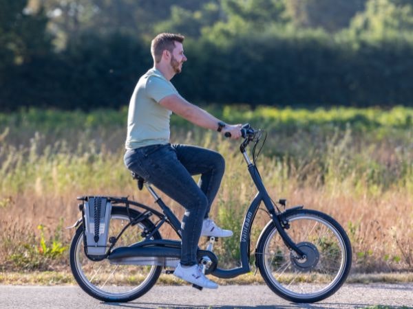 Van Raam herenfiets met lage instap Balance tweewieler en Maxi Comfort driewieler