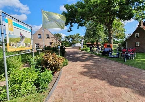 verhuur van van raam aangepaste fietsen bij de bever verhuur