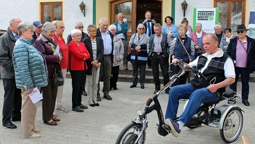 Sicher im verkehr mit dreirad Van Raam verkehrssicherheit im alter