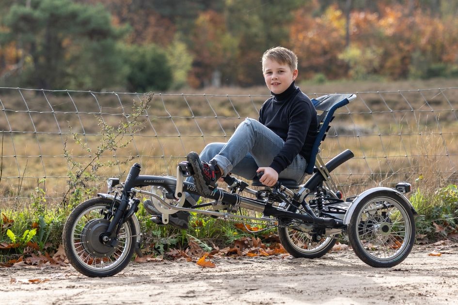 Avantages du tricycle couché Easy Sport Small guidon sous le siège