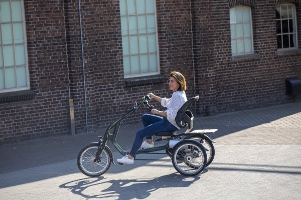 Easy Rider: komfortables Dreirad mit Sitz für Erwachsene