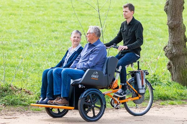 6 voordelen van een driewielfiets met bijrijderszitting Van Raam Chat riksja fiets goed zicht