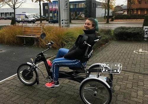 Van Raam tricycle with special shoulder control