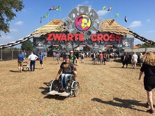 wheelchair bike at the zwarte cross