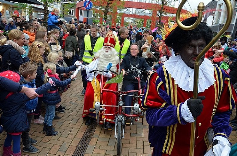 sint fiets van raam