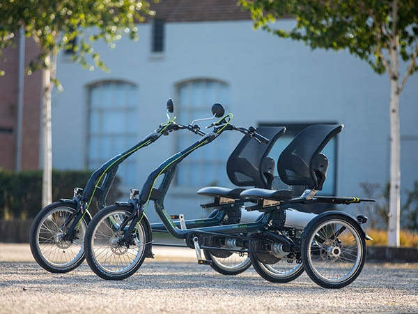 les 2 tailles de la derniere version du tricycle easy rider de van raam