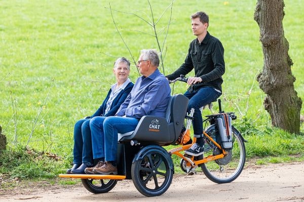 7 interesting facts about the cargo tricycle advantages compared to a car Van Raam Chat rickshaw bike