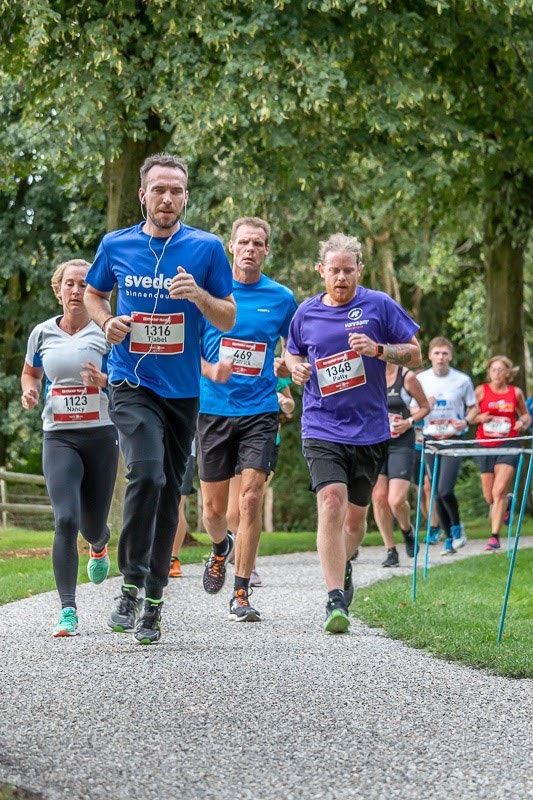 Van Raam personeel doet mee aan Kramp Run