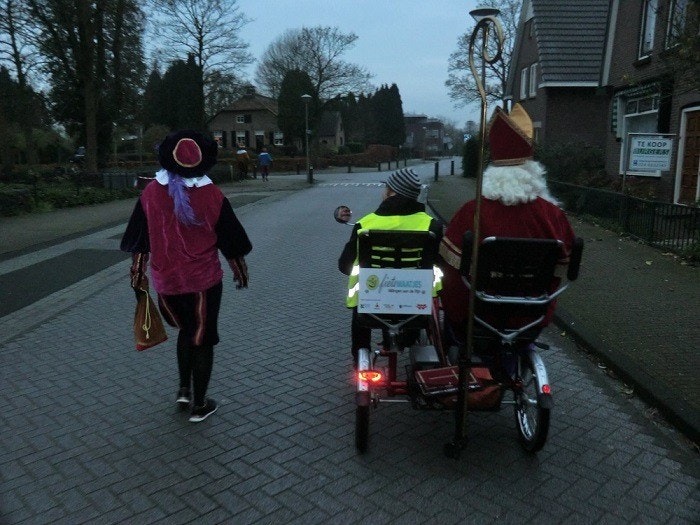 sint en piet op duofiets