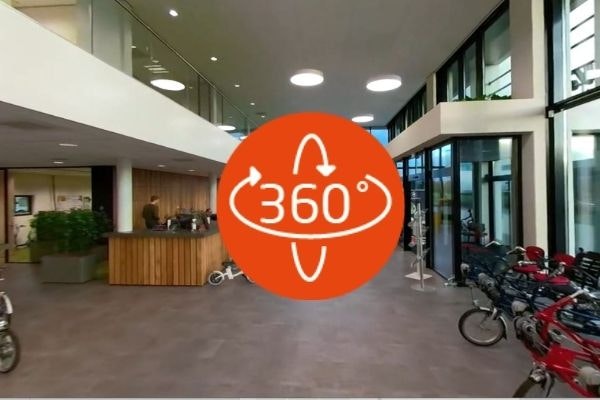 360 Grad Video Besichtigung Ausstellungsraum von Van Raam
